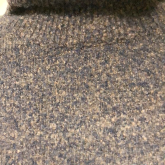 French Connection brown turtleneck. Size L. Good condition. - Picture 3 of 6